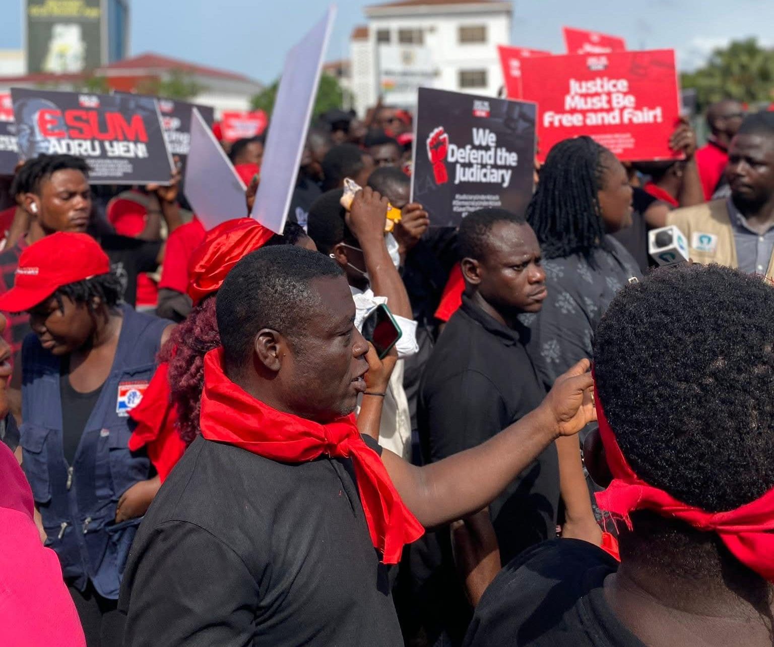 'Save The Judiciary' demo